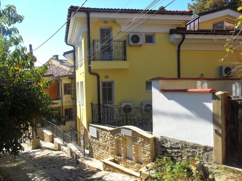 Ferienwohnung Къщата С Чешмата Weliko Tarnowo Exterior foto