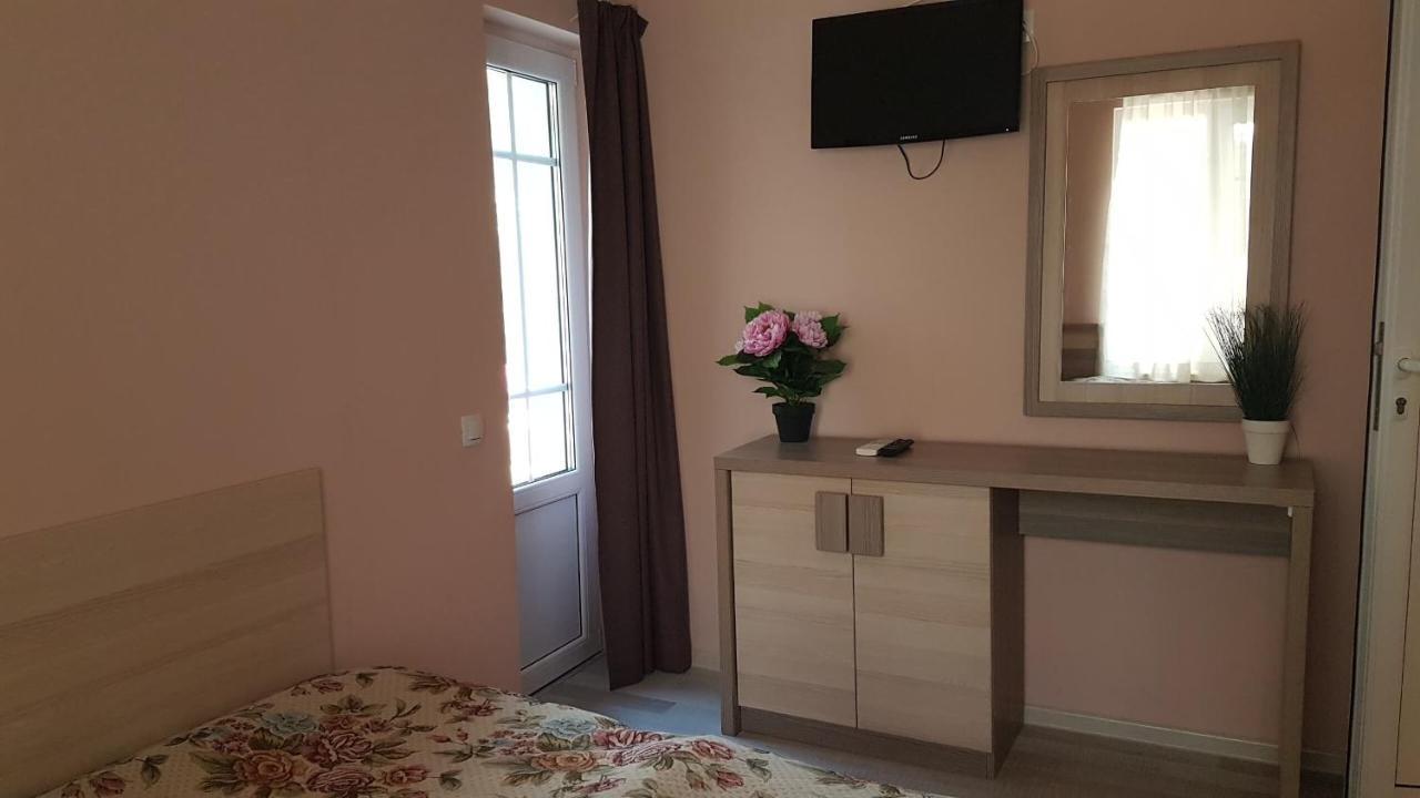 Ferienwohnung Къщата С Чешмата Weliko Tarnowo Exterior foto
