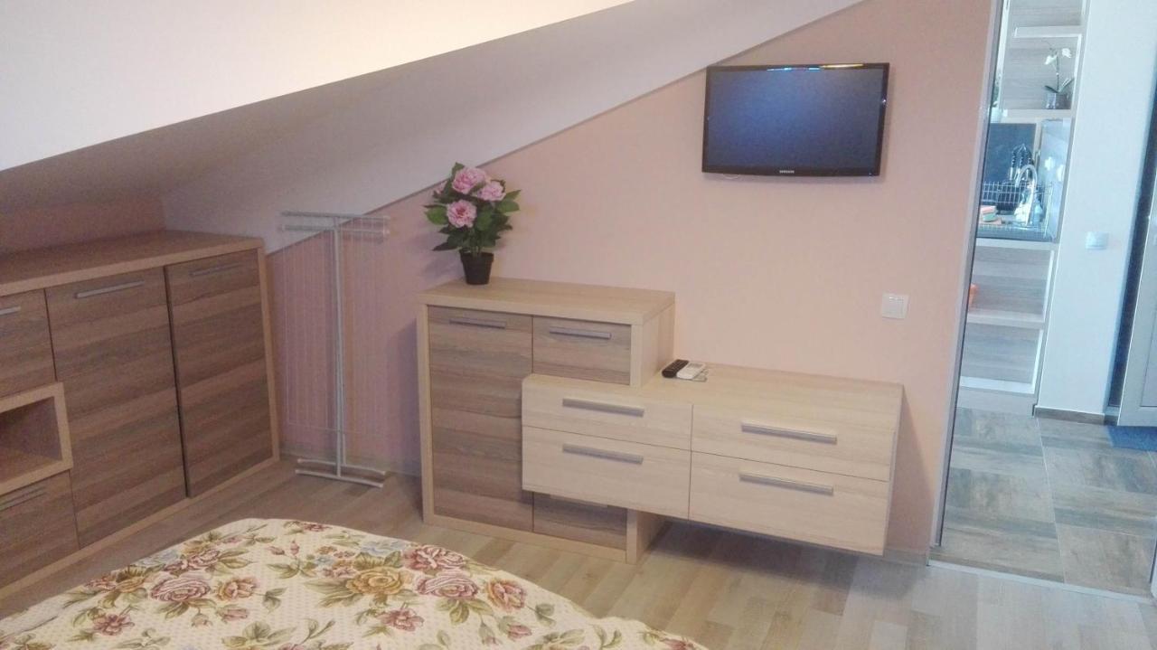 Ferienwohnung Къщата С Чешмата Weliko Tarnowo Exterior foto