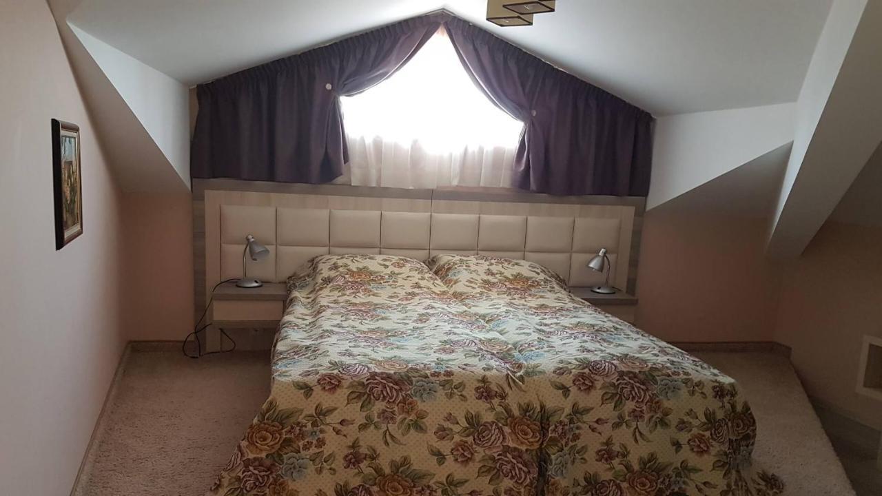 Ferienwohnung Къщата С Чешмата Weliko Tarnowo Exterior foto